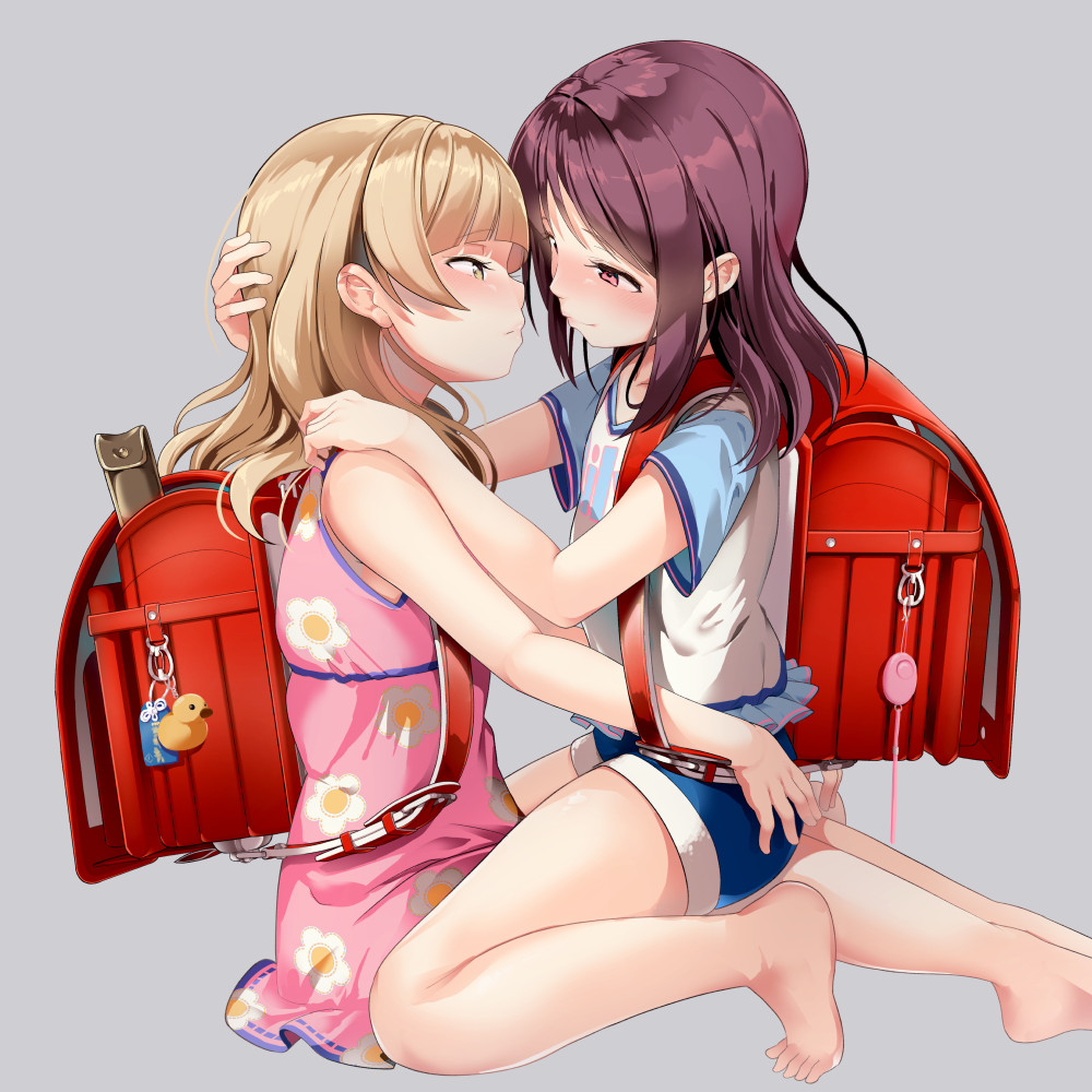 2girls backpack bag bangs bare_arms bare_legs bare_shoulders barefoot blonde_hair blue_shorts blunt_bangs closed_mouth commentary_request couple dress eye_contact floral_print frills from_side half-closed_eyes imminent_kiss long_hair looking_at_another multiple_girls original pink_dress print_dress purple_hair randoseru shiny shiny_hair shiratama_mochi short_shorts short_sleeves shorts sitting sleeveless sleeveless_dress violet_eyes yellow_eyes yuri