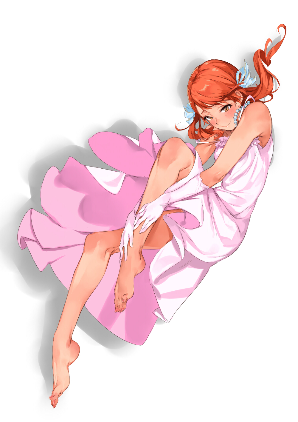 1girl bare_legs bare_shoulders barefoot blue_ribbon blush brown_eyes commentary_request dress elbow_gloves full_body geregere_(lantern) gloves hair_ribbon highres houjou_karen idolmaster idolmaster_cinderella_girls jewelry long_hair necklace orange_hair pearl_necklace pink_dress ribbon simple_background sleeveless sleeveless_dress smile solo strap_slip white_background