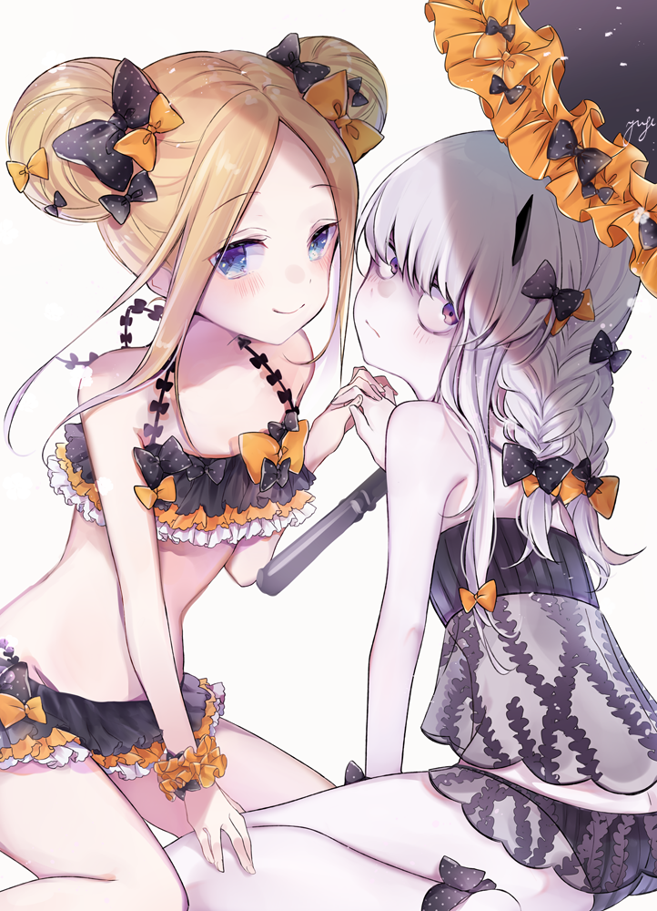 2girls abigail_williams_(fate/grand_order) alternate_hairstyle bags_under_eyes bangs bare_shoulders bikini black_bikini black_bow blonde_hair blue_eyes blush bow braid closed_mouth double_bun fate/grand_order fate_(series) forehead frilled_bikini frills hair_bow horn interlocked_fingers lavinia_whateley_(fate/grand_order) long_hair looking_at_viewer looking_to_the_side miniskirt multiple_girls orange_bow pale_skin parasol parted_bangs polka_dot polka_dot_bow skirt smile solo swimsuit thighs umbrella violet_eyes waist wide-eyed yuge_(mkmk)