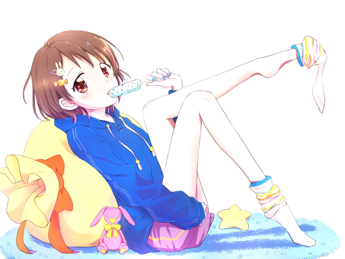 1girl bare_legs brown_eyes brown_hair commentary_request food hair_ornament hairclip hood hoodie idolmaster idolmaster_cinderella_girls knees_up long_sleeves looking_at_viewer nail_polish popsicle rug sack sasaki_chie short_hair sitting socks_removed solo stuffed_toy white_background