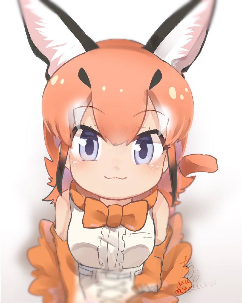 1girl :3 bare_shoulders belt blue_eyes blush bow bowtie caracal_(kemono_friends) caracal_ears caracal_tail center_frills commentary_request elbow_gloves eyebrows_visible_through_hair from_above gloves high-waist_skirt kemono_friends light_brown_hair long_hair multicolored_hair skirt sleeveless solo tatsuno_newo