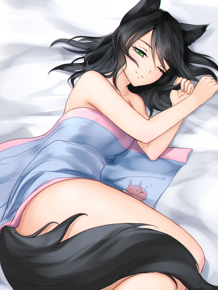 1girl animal_ears bed_sheet black_hair commentary english_commentary eyebrows_visible_through_hair facial_mark forehead_mark gigamessy green_eyes half-closed_eye light_smile long_hair looking_at_viewer lying nude on_side one_eye_closed original solo tail under_covers