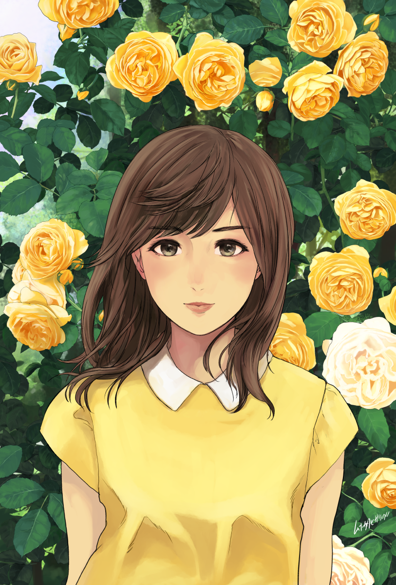1girl closed_mouth collared_shirt commentary_request eyebrows_visible_through_hair flower green_eyes highres leaf looking_at_viewer munakata_(hisahige) peter_pan_collar rose shirt short_sleeves solo yellow_flower yellow_rose yellow_shirt