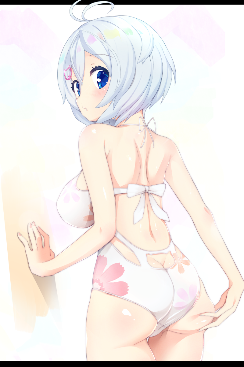 1girl akiiro antenna_hair ass ass_grab blue_eyes blush breasts closed_mouth dennou_shoujo_youtuber_shiro eyebrows_visible_through_hair from_behind highres large_breasts letterboxed looking_at_viewer one-piece_swimsuit shiro_(dennou_shoujo_youtuber_shiro) short_hair shoulder_blades silver_hair solo swimsuit