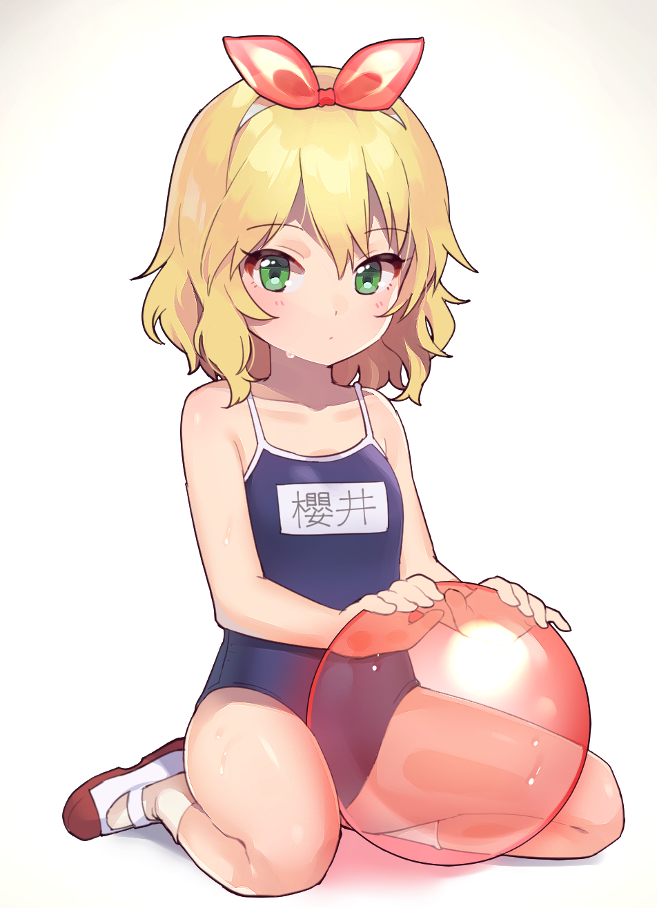 1girl ball bangs bare_arms bare_shoulders beachball blonde_hair blue_swimsuit blush closed_mouth collarbone commentary_request competition_school_swimsuit eyebrows_visible_through_hair full_body green_eyes hair_between_eyes hair_ribbon hairband highres idolmaster idolmaster_cinderella_girls looking_at_viewer name_tag one-piece_swimsuit red_ribbon ribbon sakurai_momoka school_swimsuit shadow shoes sitting socks solo swimsuit transparent uso_(ameuzaki) uwabaki wariza wet white_background white_footwear white_hairband white_legwear
