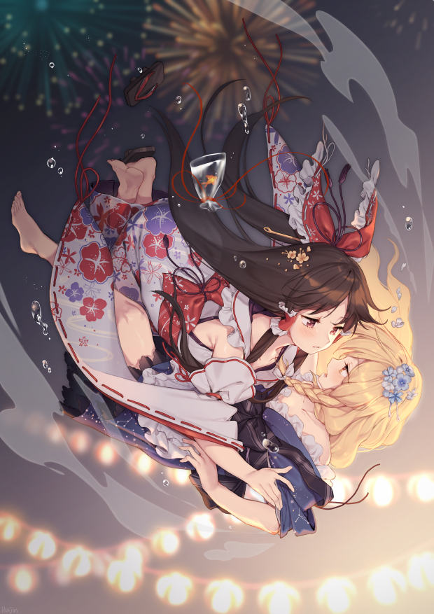 2girls bag bangs bare_shoulders barefoot black_hair blonde_hair blue_flower blue_kimono blush bow braid brown_eyes collarbone commentary_request detached_sleeves dress eyebrows_visible_through_hair fireworks fish floral_print flower frilled_bow frilled_kimono frilled_shirt_collar frills full_body goldfish hair_flower hair_ornament hair_stick hair_tubes hajin hakurei_reimu half_updo japanese_clothes kimono kirisame_marisa long_hair multiple_girls no_hat no_headwear off_shoulder open_mouth orange_flower parted_lips plastic_bag profile red_sash ribbon-trimmed_sleeves ribbon_trim sash sidelocks single_braid touhou water_drop white_bow white_dress yellow_eyes yuri