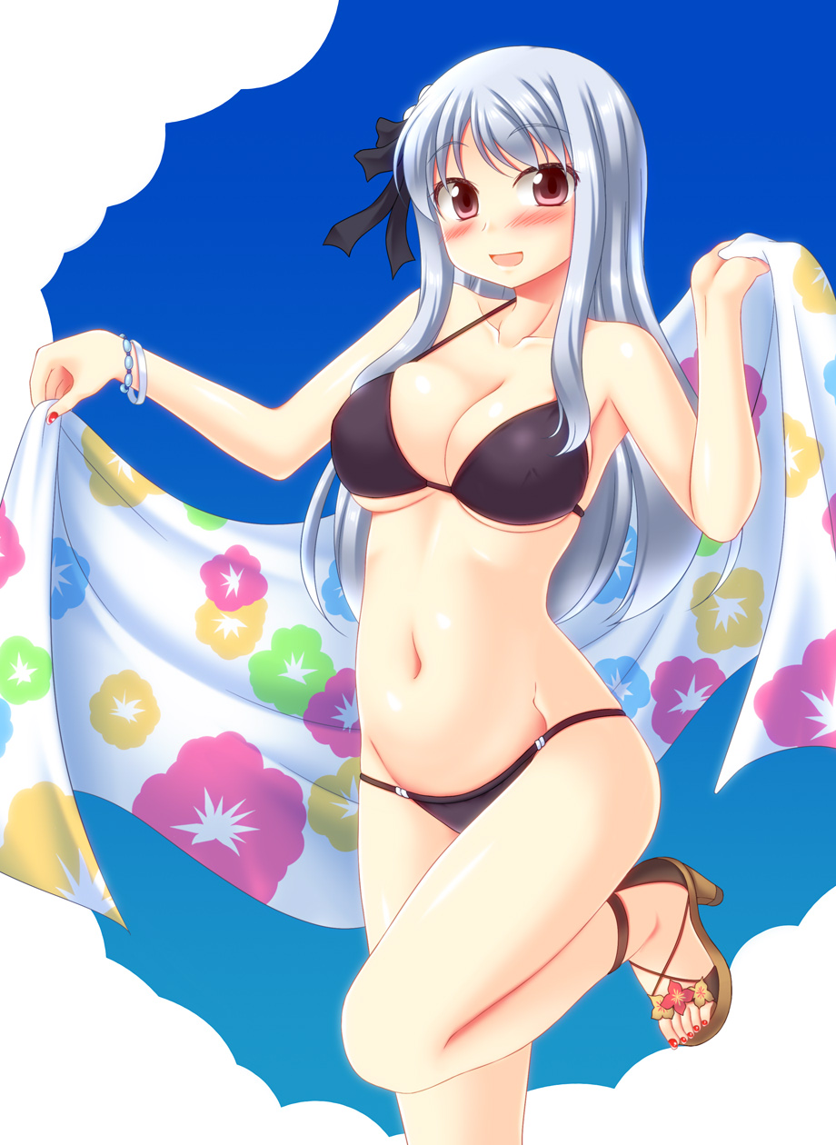 1girl bikini black_bikini blue_sky bracelet breasts clouds cowboy_shot floral_print hair_ornament hidamari_sketch highres jewelry large_breasts long_hair looking_at_viewer matsuri_(hidamari_sketch) open_mouth red_eyes sandals silver_hair sky smile solo standing standing_on_one_leg swimsuit towel utomo white_towel