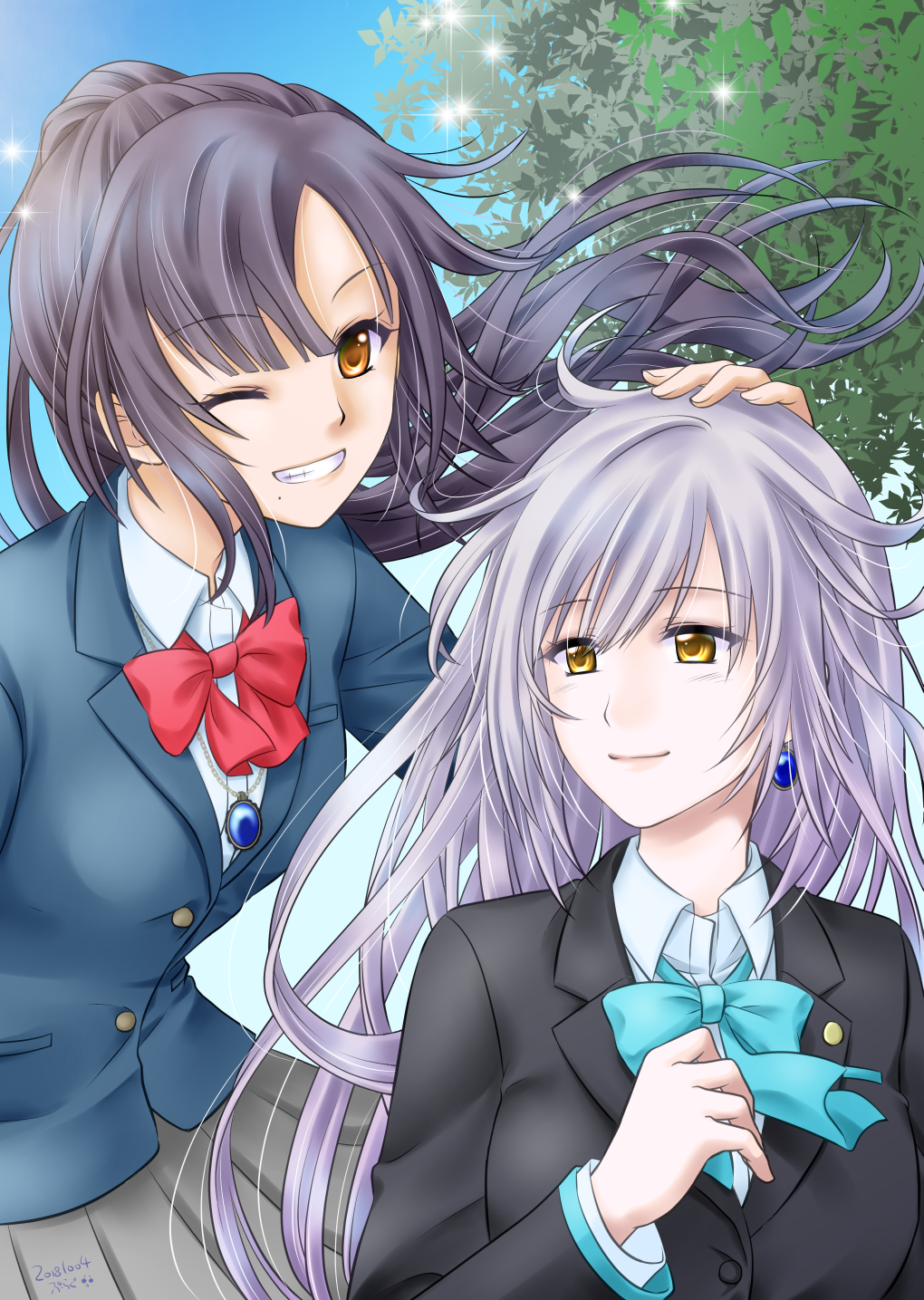 2girls ;) black_skirt blue_bow blue_neckwear blue_sky bow brown_hair dated day earrings hand_on_head highres irozuku_sekai_no_ashita_kara jewelry light_smile long_hair multiple_girls necklace one_eye_closed outdoors plughost ponytail red_neckwear school_uniform silver_hair single_earring skirt sky smile tsukishiro_hitomi tsukishiro_kohaku upper_body