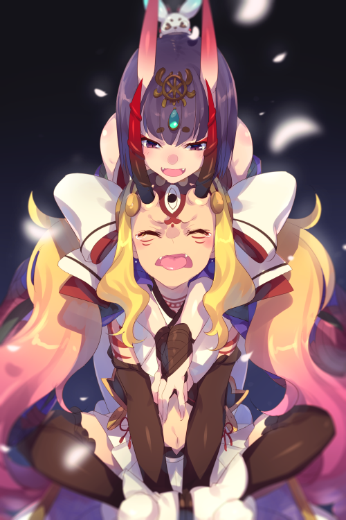 2girls bangs bare_shoulders black_legwear blonde_hair blush bob_cut bow breasts bridal_gauntlets cis05 closed_eyes eyeliner facial_mark fangs fate/grand_order fate_(series) forehead_mark hair_bow hair_pulled_back headpiece horns ibaraki_douji_(fate/grand_order) ibaraki_douji_(swimsuit_lancer)_(fate) indian_style japanese_clothes kimono long_hair makeup miniskirt multiple_girls navel off_shoulder oni oni_horns open_mouth purple_hair purple_kimono short_eyebrows short_hair shuten_douji_(fate/grand_order) sidelocks sitting skirt small_breasts smile swimsuit tattoo thigh-highs tongue tongue_out twintails very_long_hair violet_eyes white_bow white_skirt white_swimsuit yellow_eyes