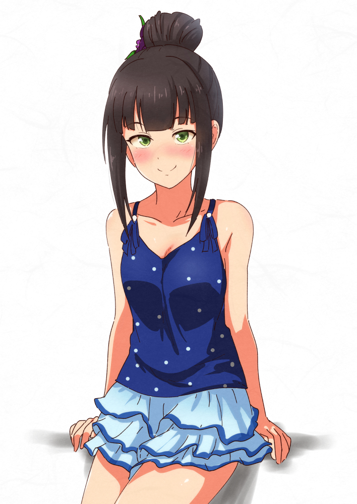 1girl bangs bare_arms bare_shoulders black_hair blue_camisole blue_skirt blush breasts camisole cleavage commentary_request eyebrows_visible_through_hair green_eyes hair_bun hair_ornament hamaguchi_ayame idolmaster idolmaster_cinderella_girls long_bangs long_hair looking_at_viewer medium_breasts polka_dot shadow sidelocks simple_background sitting skirt sleeveless smile solo spaghetti_strap susutaketakumi white_background