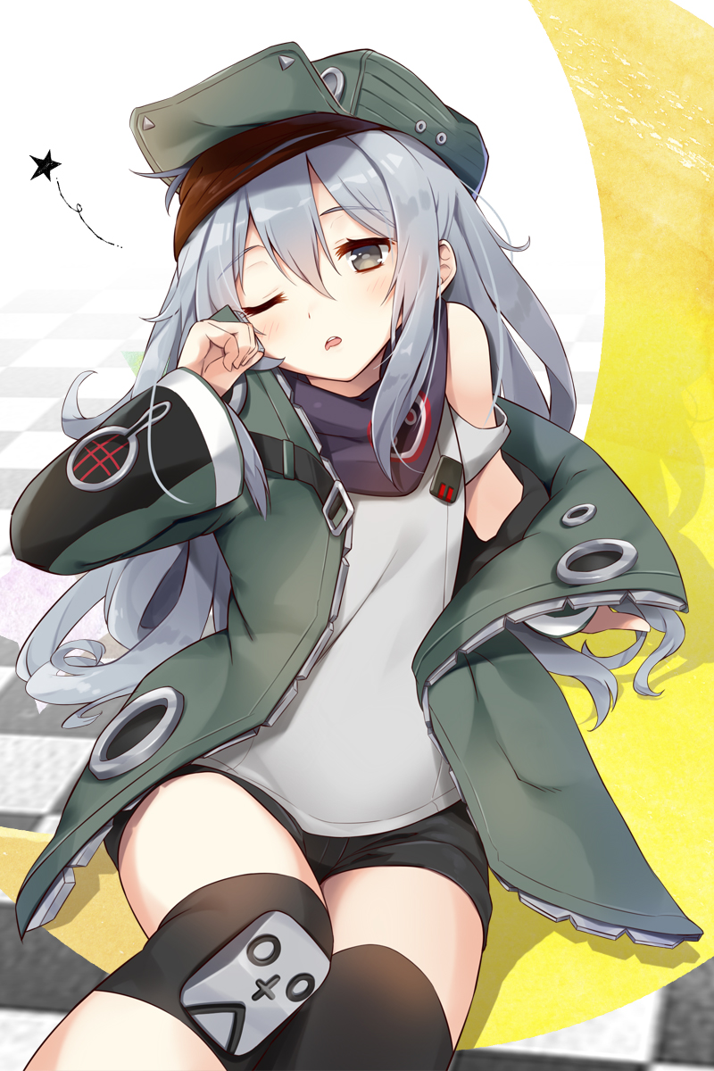 1girl bangs bare_shoulders black_shorts checkered commentary drooling eyebrows_visible_through_hair flat_cap g11_(girls_frontline) girls_frontline green_hat green_jacket grey_eyes grey_hair grey_tank_top hair_between_eyes hand_up hat head_tilt highres jacket kutata long_hair long_sleeves looking_at_viewer off_shoulder one_eye_closed open_clothes open_jacket parted_lips short_shorts shorts solo star tank_top very_long_hair