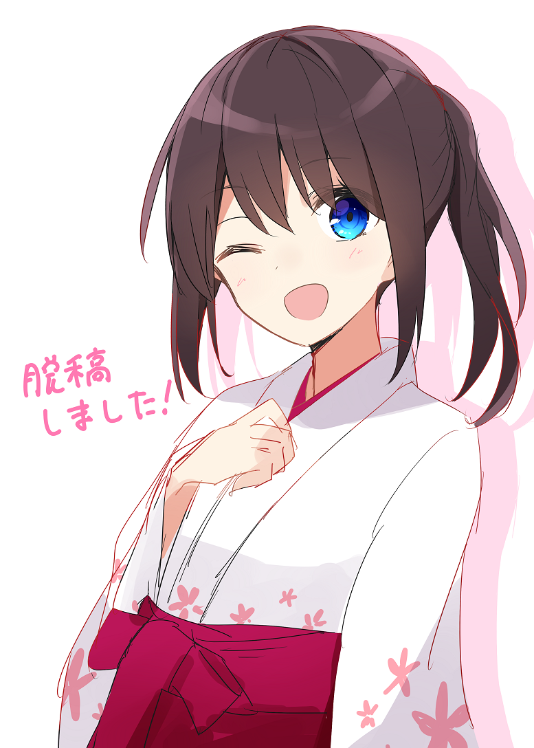 1girl ;d aa_(sin2324) bangs blue_eyes blush brown_hair commentary_request eyebrows_visible_through_hair hair_between_eyes hakama hakama-chan_(aa) head_tilt japanese_clothes kimono long_hair long_sleeves one_eye_closed open_mouth original ponytail purple_hakama shadow sidelocks sketch smile solo translated upper_body white_background white_kimono wide_sleeves
