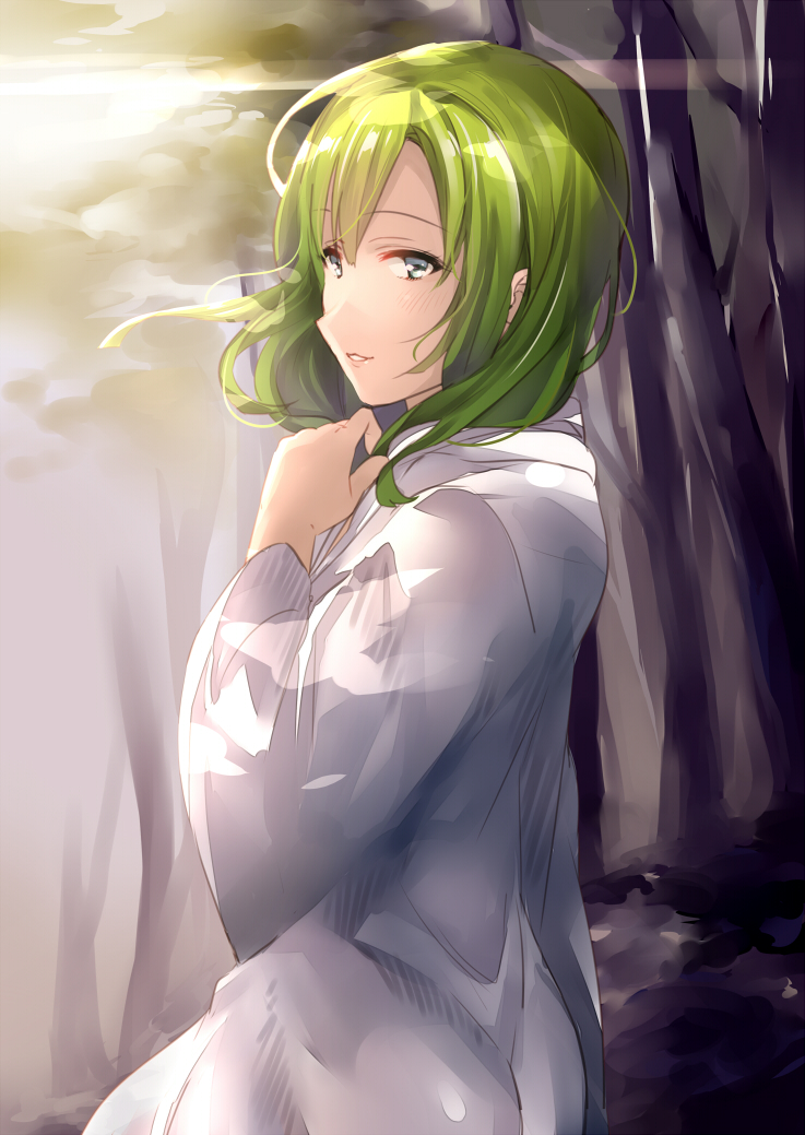 1other alternate_eye_color androgynous aqua_eyes bangs blush commentary_request enkidu_(fate/strange_fake) fate/strange_fake fate_(series) green_hair half-closed_eyes hand_up hood hood_down hooded_robe juurouta long_sleeves looking_at_viewer looking_to_the_side robe solo white_robe wide_sleeves