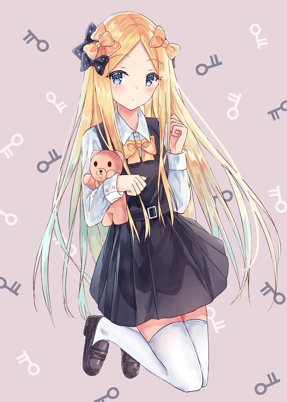 1girl abigail_williams_(fate/grand_order) akaya_(pixiv20545353) bangs black_bow black_dress blonde_hair blue_hair blush bow brown_background brown_footwear closed_mouth collared_shirt commentary_request dress dress_shirt eyebrows_visible_through_hair fate/grand_order fate_(series) forehead full_body gradient_hair hair_bow hands_up highres key loafers long_hair long_sleeves looking_at_viewer multicolored_hair object_hug orange_bow parted_bangs pinafore_dress pleated_dress polka_dot polka_dot_bow school_uniform shirt shoes solo stuffed_animal stuffed_toy teddy_bear thigh-highs very_long_hair white_legwear white_shirt