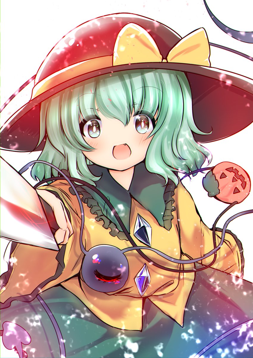 1girl :d black_hat blue_eyes bow crystal dress green_hair hat hat_ribbon highres holding holding_knife jack-o'-lantern knife komeiji_koishi long_sleeves looking_at_viewer open_eyes open_mouth ribbon rpameri short_hair smile solo tagme touhou weapon white_background wide_sleeves wire yellow_bow