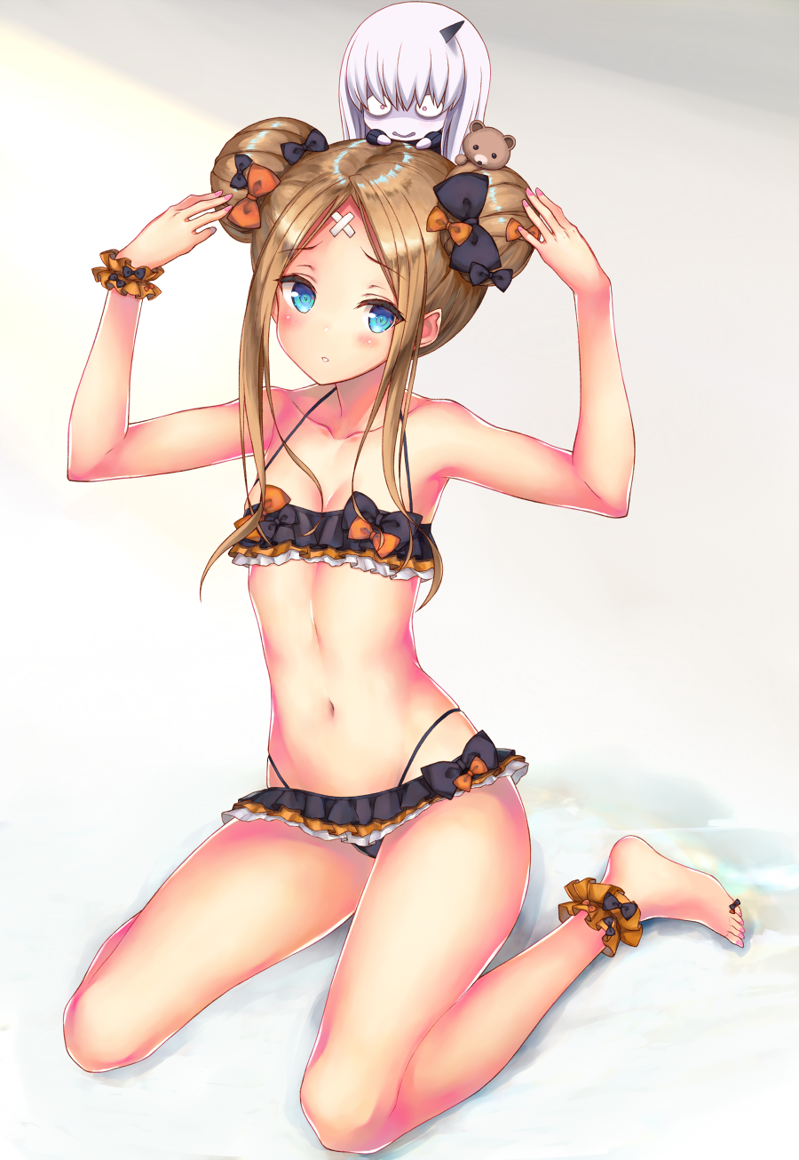 abigail_williams_(fate/grand_order) ankle_garter bags_under_eyes bandaid_on_forehead bangs bare_shoulders bikini black_bikini black_bow blonde_hair blue_eyes blush bow breasts chibi collarbone crossed_bandaids double_bun emerald_float fate/grand_order fate_(series) forehead frilled_bikini frills gradient gradient_background hair_bow hands_up highres horn kagutsuchi_(l'archange) lavinia_whateley_(fate/grand_order) legs long_hair looking_at_viewer navel orange_bow pale_skin parted_bangs polka_dot polka_dot_bow scrunchie sitting small_breasts stuffed_animal stuffed_toy swimsuit teddy_bear thighs waist wariza white_hair wide-eyed wrist_scrunchie