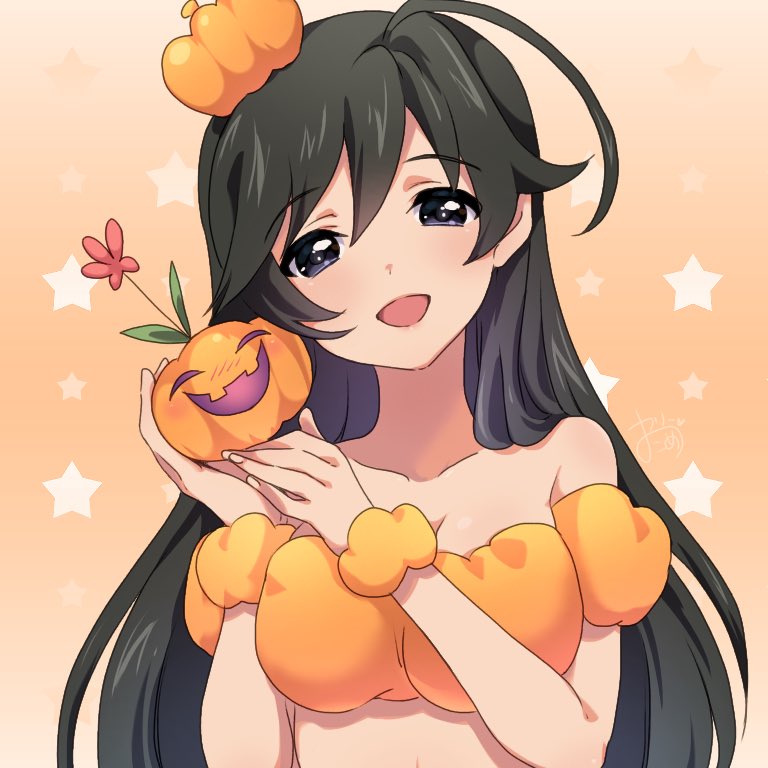 1girl ahoge armband bangs black_eyes black_hair breasts cleavage commentary crop_top eyebrows_visible_through_hair girls_und_panzer half-closed_eyes halloween_costume head_tilt holding_pumpkin isuzu_hana jack-o'-lantern kari_okome long_hair looking_at_viewer medium_breasts open_mouth orange_background orange_shirt pumpkin pumpkin_hat shirt smile solo standing star starry_background upper_body wristband