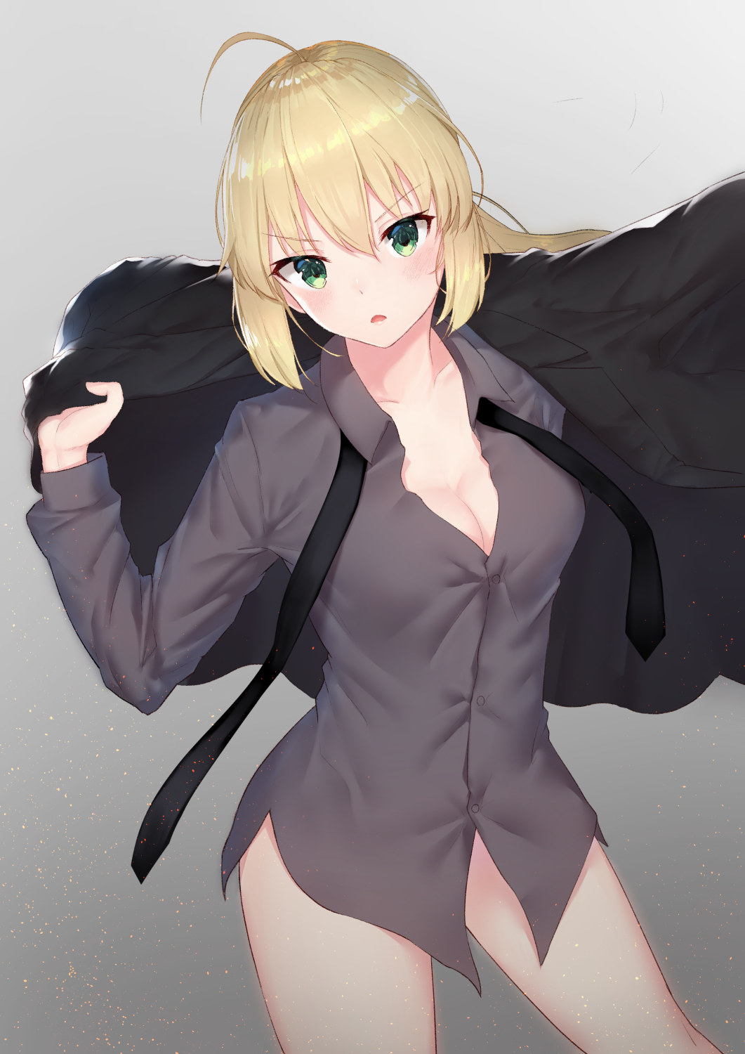 1girl ahoge arm_up artoria_pendragon_(all) bangs black_jacket black_neckwear black_shirt blonde_hair blush breasts buttons cleavage collarbone collared_shirt cowboy_shot eyebrows_visible_through_hair fate/grand_order fate_(series) gradient gradient_background green_eyes hand_up highres jacket light_particles long_sleeves looking_at_viewer medium_breasts necktie no_pants parted_lips ponytail reuri_(tjux4555) saber shirt sidelocks simple_background solo v-shaped_eyebrows wing_collar