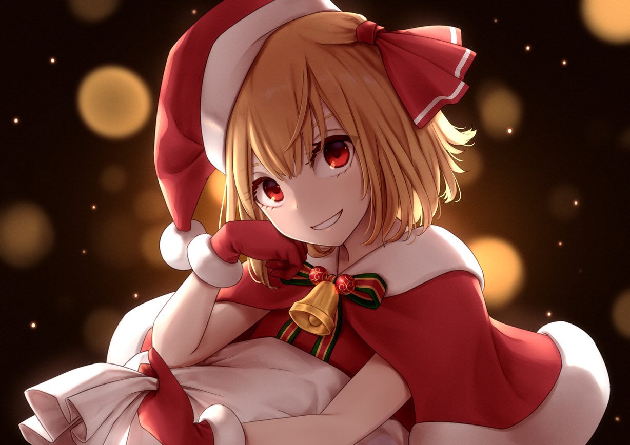 1girl alternate_costume bangs bell black_background blonde_hair capelet commentary_request dtvisu gloves grin hair_between_eyes hair_ribbon hand_up hat head_tilt lens_flare light_particles looking_at_viewer red_capelet red_eyes red_gloves red_ribbon ribbon rumia sack santa_costume santa_hat short_hair simple_background smile solo striped striped_ribbon touhou upper_body