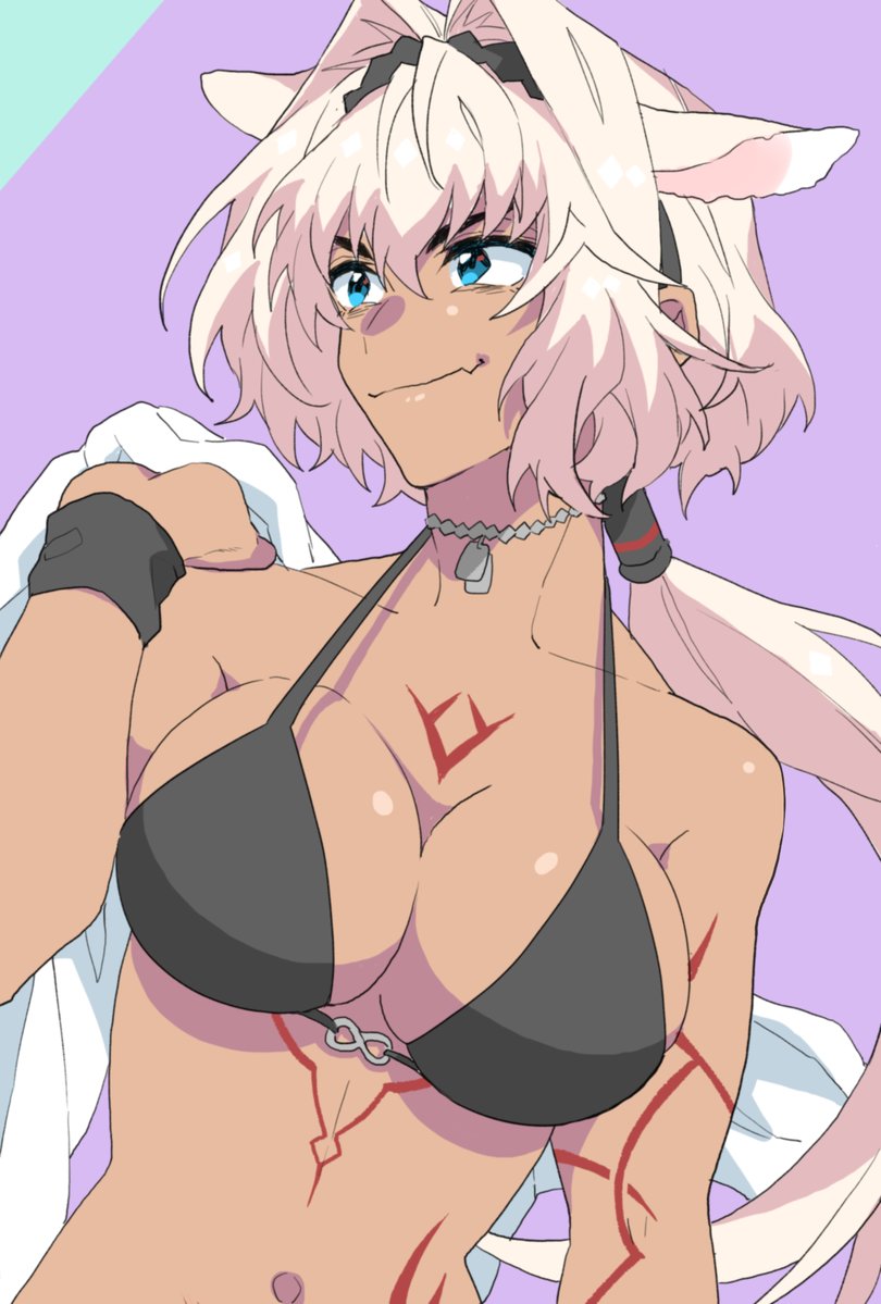 1girl animal_ears black_bikini_top black_hairband blue_eyes breasts caenis_(fate) cleavage dark_skin fang_out fate/grand_order fate_(series) hair_between_eyes hair_intakes hairband jewelry karasumaru large_breasts long_hair looking_back low_ponytail navel necklace smile solo tattoo upper_body white_hair wristband