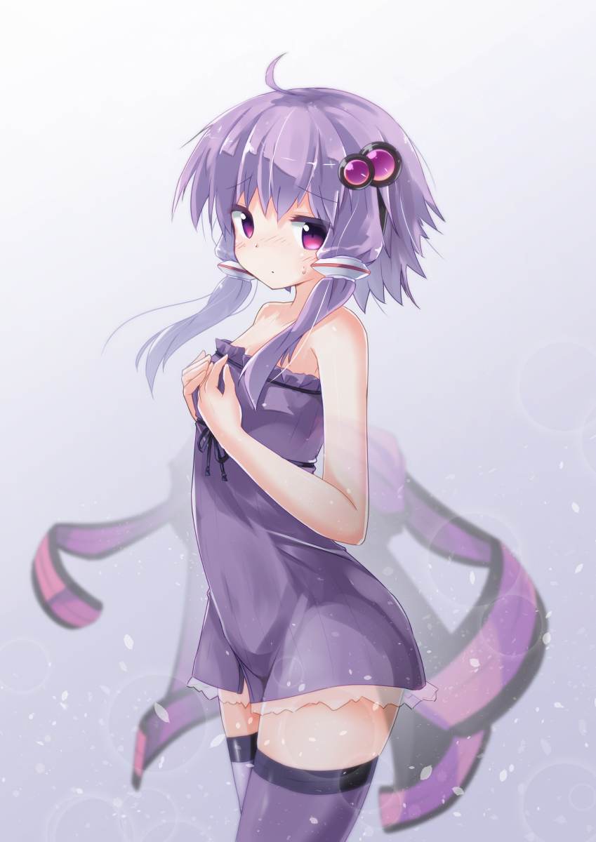 1girl bangs bare_arms bare_shoulders blurry blurry_background blush breasts closed_mouth commentary_request depth_of_field dress eyebrows_visible_through_hair hair_between_eyes hair_ornament hands_on_own_chest highres looking_at_viewer looking_to_the_side nose_blush purple_dress purple_hair purple_legwear ryogo short_hair_with_long_locks sidelocks small_breasts solo standing strapless strapless_dress sweat thigh-highs violet_eyes vocaloid voiceroid yuzuki_yukari