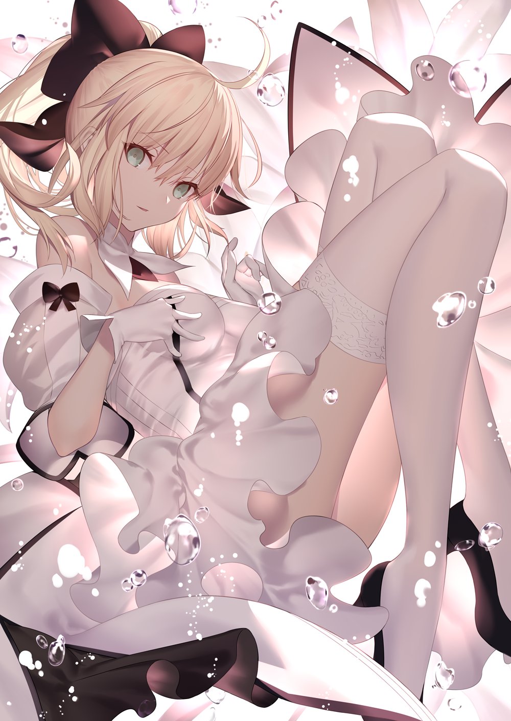 artoria_pendragon_(all) blonde_hair dress fate/grand_order fate_(series) gloves green_eyes hand_on_own_chest highres legs looking_at_viewer open_mouth saber saber_lily shinooji tied_hair water white_dress