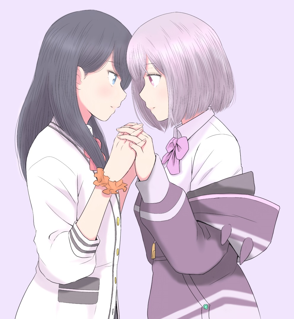 2girls bangs black_hair blue_eyes bow bowtie cardigan collared_shirt eye_contact eyebrows_visible_through_hair fukushima_uichi hand_holding jacket lavender_hair long_hair long_sleeves looking_at_another multiple_girls off_shoulder orange_scrunchie purple_background purple_bow purple_jacket purple_neckwear red_bow red_neckwear school_uniform scrunchie shinjou_akane shirt short_hair simple_background ssss.gridman takarada_rikka upper_body violet_eyes white_cardigan white_shirt wrist_scrunchie