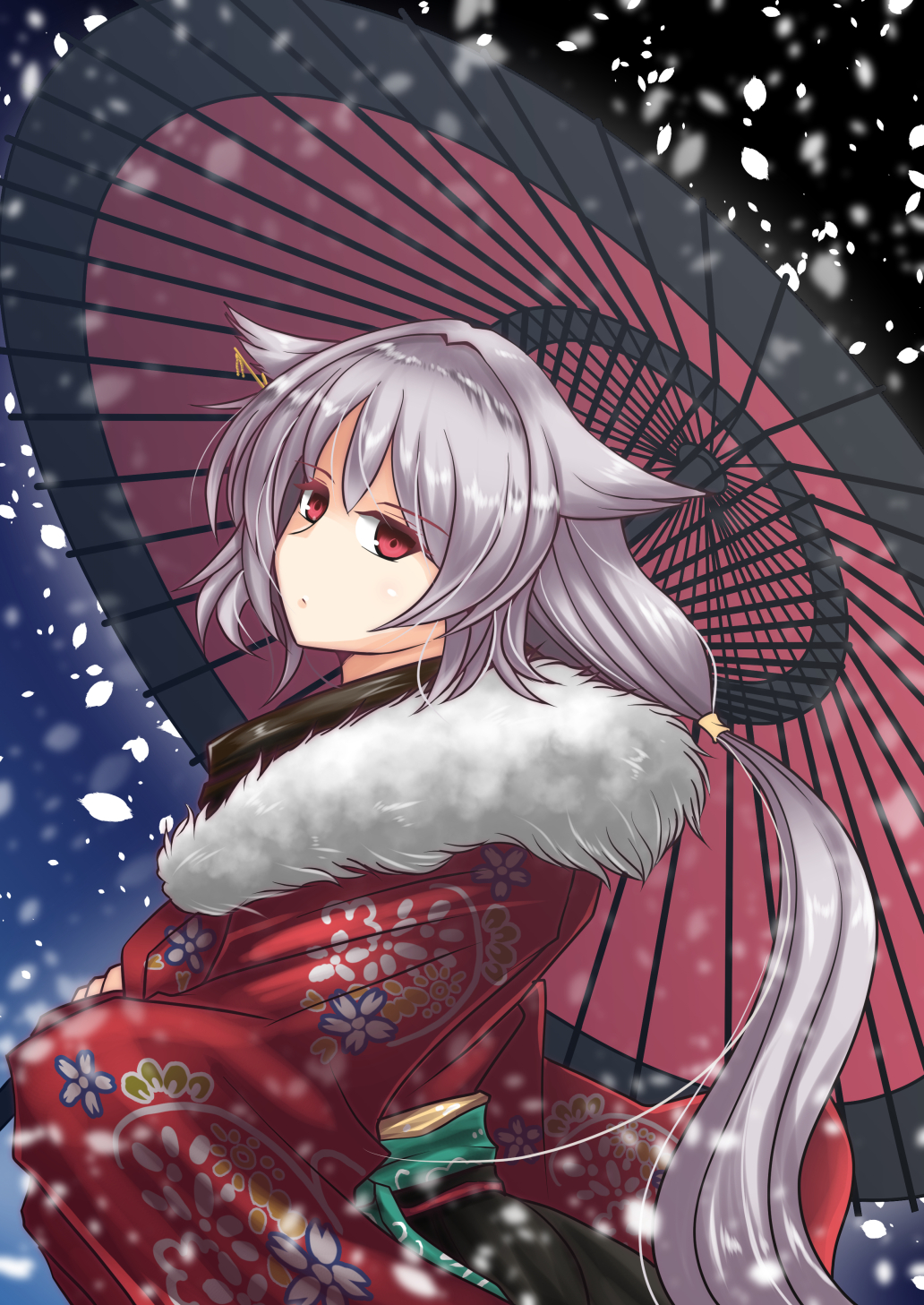 1girl azur_lane bangs eyebrows_visible_through_hair fur_trim hair_between_eyes hair_flaps hair_ornament highres japanese_clothes kimono long_hair montpelier_(azur_lane) oriental_umbrella red_eyes silver_hair solo umbrella very_long_hair yutanpo-2