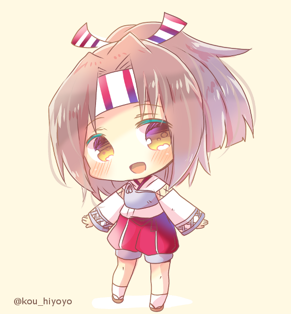 1girl beige_background blush brown_eyes brown_footwear brown_hair chibi commentary_request full_body hachimaki hair_ribbon head_tilt headband high_ponytail japanese_clothes kantai_collection kimono kouu_hiyoyo long_sleeves muneate ponytail puffy_shorts red_shorts ribbon short_kimono shorts socks solo standing striped striped_ribbon twitter_username white_kimono white_legwear wide_sleeves zuihou_(kantai_collection)