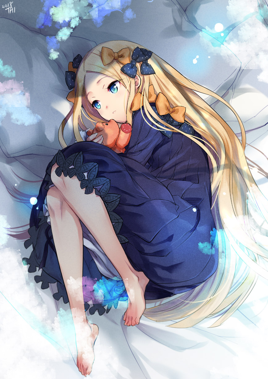 1girl 2018 abigail_williams_(fate/grand_order) bangs barefoot bed_sheet black_bow black_dress blonde_hair bloomers blue_eyes bow bug butterfly closed_mouth commentary_request dress eyebrows_visible_through_hair fate/grand_order fate_(series) feet forehead hair_bow highres insect long_hair long_sleeves looking_away lying nakashima_tai no_hat no_headwear object_hug on_side orange_bow parted_bangs pillow polka_dot polka_dot_bow signature sleeves_past_fingers sleeves_past_wrists solo stuffed_animal stuffed_toy teddy_bear toenails underwear very_long_hair white_bloomers