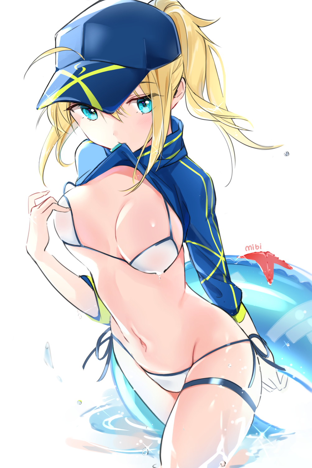 1girl ahoge aqua_eyes artist_name artoria_pendragon_(all) baseball_cap bikini blue_hat breasts fate/grand_order fate_(series) hair_through_headwear hat highres innertube large_breasts looking_to_the_side mibi mouth_hold mysterious_heroine_xx_(foreigner) navel partially_submerged ponytail short_hair shrug_(clothing) side-tie_bikini solo starfish swimsuit thighs water white_bikini