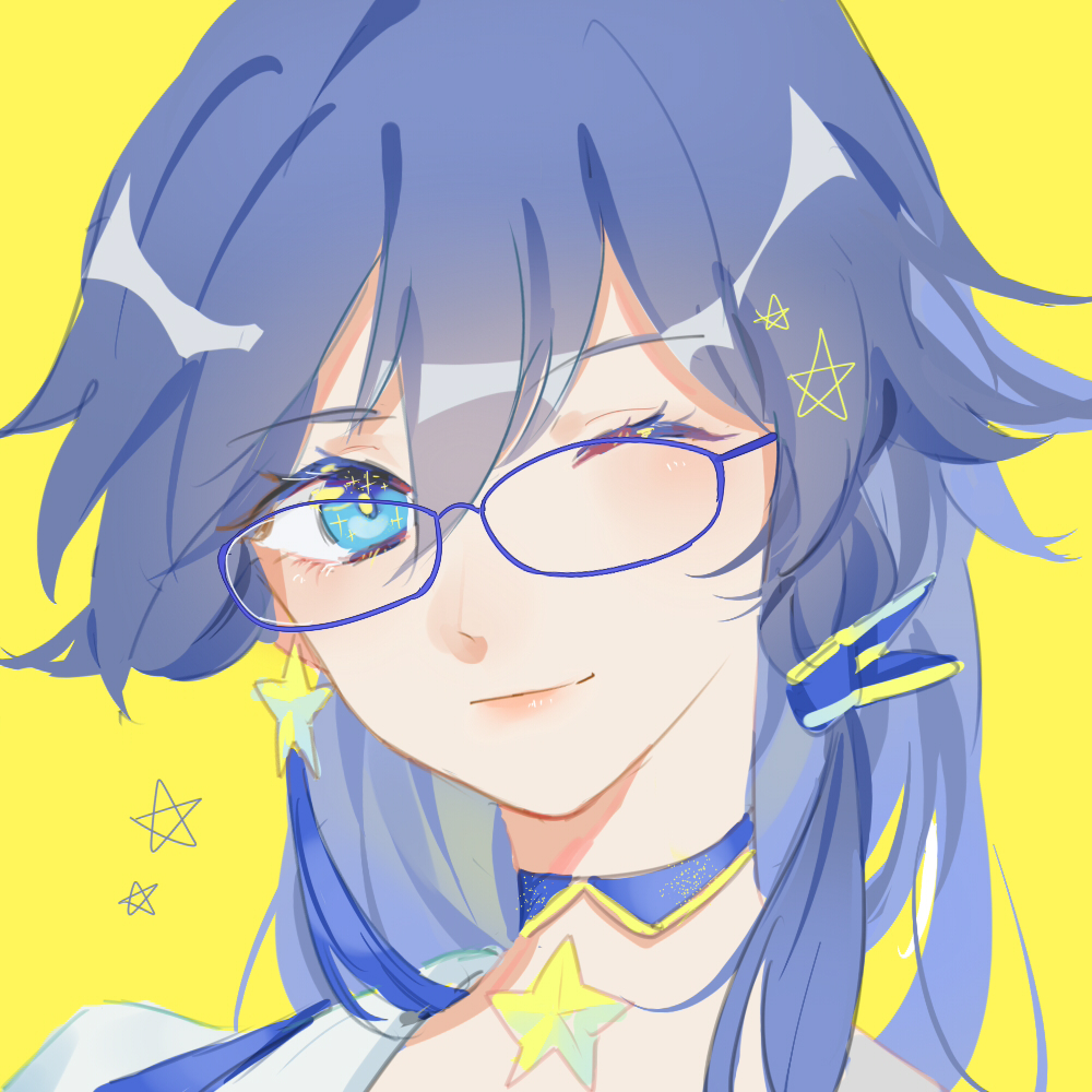 1girl bangs blue-framed_eyewear blue_choker blue_eyes blue_hair choker closed_mouth eyelashes fu_hua glasses hair_between_eyes hair_ornament head_tilt honkai_(series) honkai_impact_3 light_smile long_hair looking_at_viewer one_eye_closed portrait shirt simple_background solo star white_shirt whiteshirt yellow_background