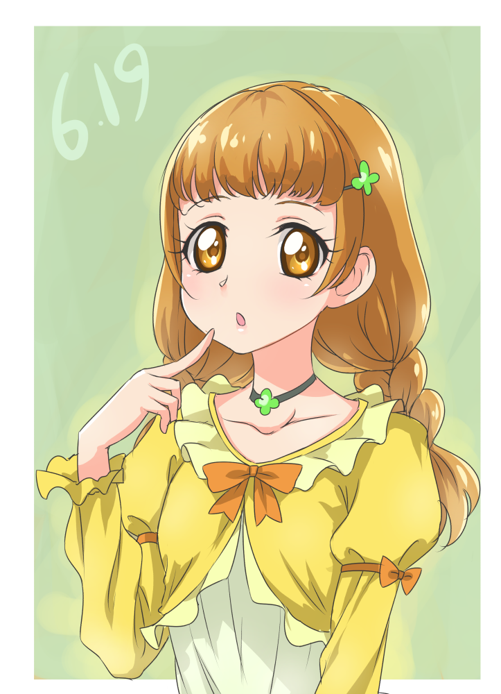 1girl :o bangs bow braid brown_eyes brown_hair chocokin choker clover_hair_ornament dated dokidoki!_precure finger_to_mouth green_background hair_ornament index_finger_raised long_hair long_sleeves orange_bow precure solo twin_braids twintails upper_body yotsuba_alice