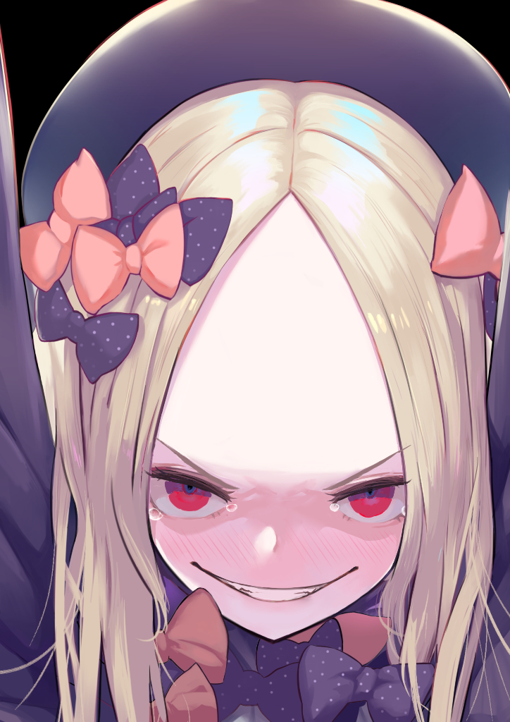 1girl abigail_williams_(fate/grand_order) black_bow black_hat blonde_hair blush bow everfornever evil_grin evil_smile eyebrows eyelashes fate/grand_order fate_(series) forehead grin hair_bow hat long_sleeves looking_at_viewer multiple_bows open_mouth orange_bow polka_dot polka_dot_bow red_eyes smile solo tears