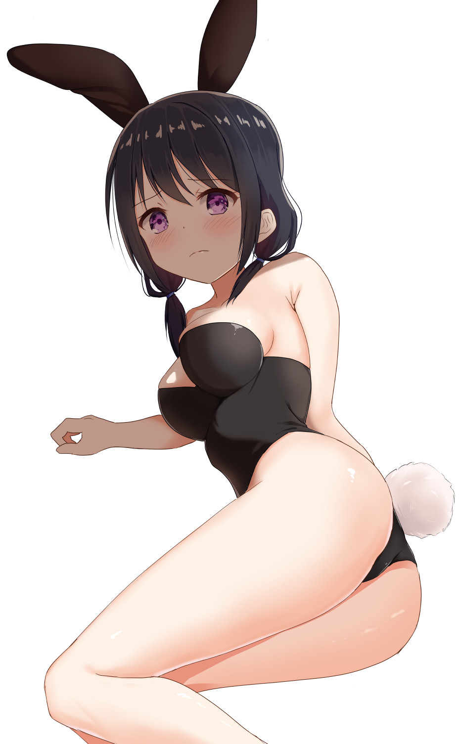 1girl animal_ears arm_support armpit_crease ass bare_arms bare_legs bare_shoulders black_hair black_leotard blush breasts bunny_girl bunny_tail bunnysuit closed_mouth commentary_request embarrassed feet_out_of_frame frown highres leotard long_hair looking_at_viewer low_twintails lying medium_breasts mimikaki_(men_bow) on_side rabbit_ears simple_background solo tail tamura_yuri thighs twintails violet_eyes watashi_ga_motenai_no_wa_dou_kangaetemo_omaera_ga_warui! white_background
