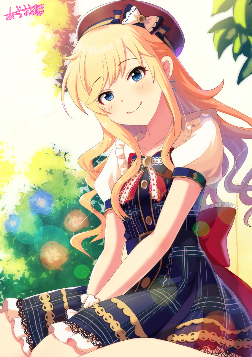 1girl bare_arms blonde_hair blue_eyes blush bow breasts brown_hat collarbone commentary_request day dress eyebrows_visible_through_hair frills from_below hair_bow hair_ornament hat highres idolmaster idolmaster_cinderella_girls long_hair looking_at_viewer muraiaria ootsuki_yui outdoors puffy_short_sleeves puffy_sleeves short_sleeves sitting small_breasts smile solo translation_request wrist_cuffs