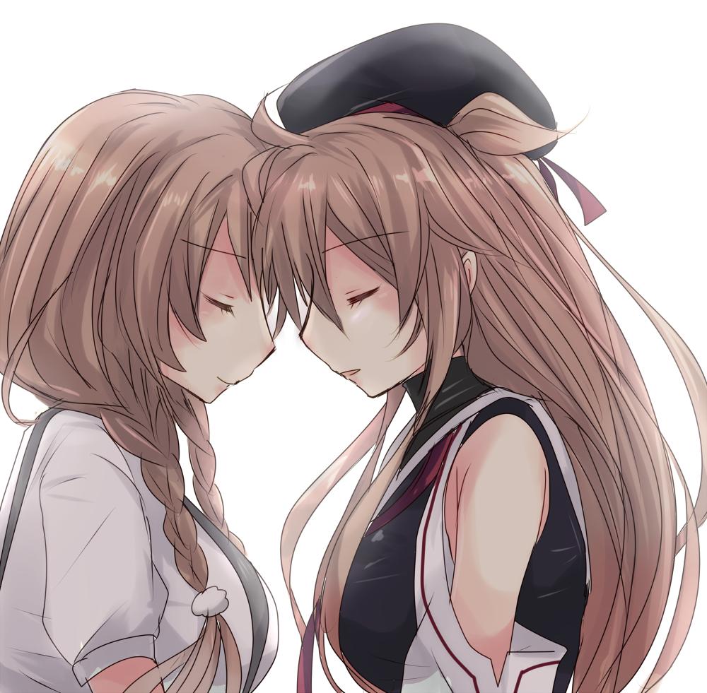 2girls asymmetrical_clothes beret black_hat black_serafuku braid breasts closed_eyes closed_mouth cloud_hair_ornament eyebrows_visible_through_hair face-to-face forehead-to-forehead from_side gradient_hair hat hirune_(konekonelkk) kantai_collection light_brown_hair long_hair minegumo_(kantai_collection) multicolored_hair multiple_girls murasame_(kantai_collection) neckerchief profile red_neckwear remodel_(kantai_collection) sailor_collar school_uniform serafuku shirt short_sleeves simple_background suspenders twin_braids twintails two_side_up upper_body white_background white_sailor_collar white_shirt