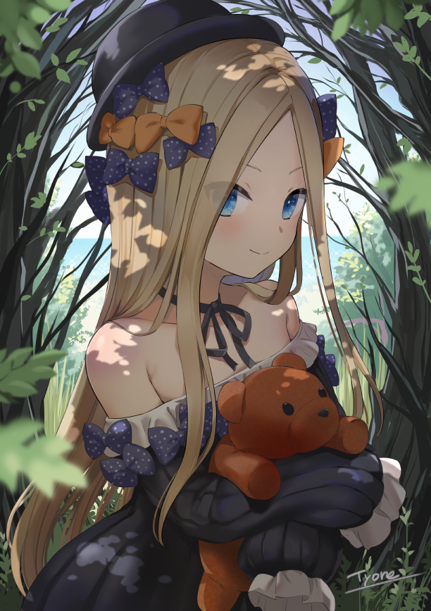 1girl abigail_williams_(fate/grand_order) artist_name bangs bare_shoulders black_bow black_choker black_dress black_headwear blonde_hair blue_eyes blue_sky blush bow choker clouds commentary_request day dress fate/grand_order fate_(series) forest hair_bow hat long_hair long_sleeves looking_at_viewer nature object_hug off-shoulder_dress off_shoulder orange_bow outdoors parted_bangs polka_dot polka_dot_bow ribbon_choker signature sky sleeves_past_wrists smile solo stuffed_animal stuffed_toy teddy_bear tyone very_long_hair