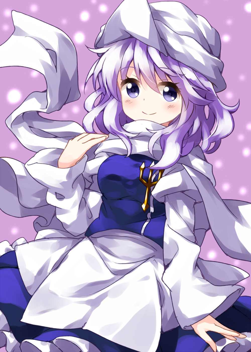 1girl bangs eyebrows_visible_through_hair hair_between_eyes hat highres lavender_hair letty_whiterock long_sleeves looking_at_viewer medium_hair ruu_(tksymkw) scarf smile snowing solo touhou violet_eyes white_scarf wide_sleeves