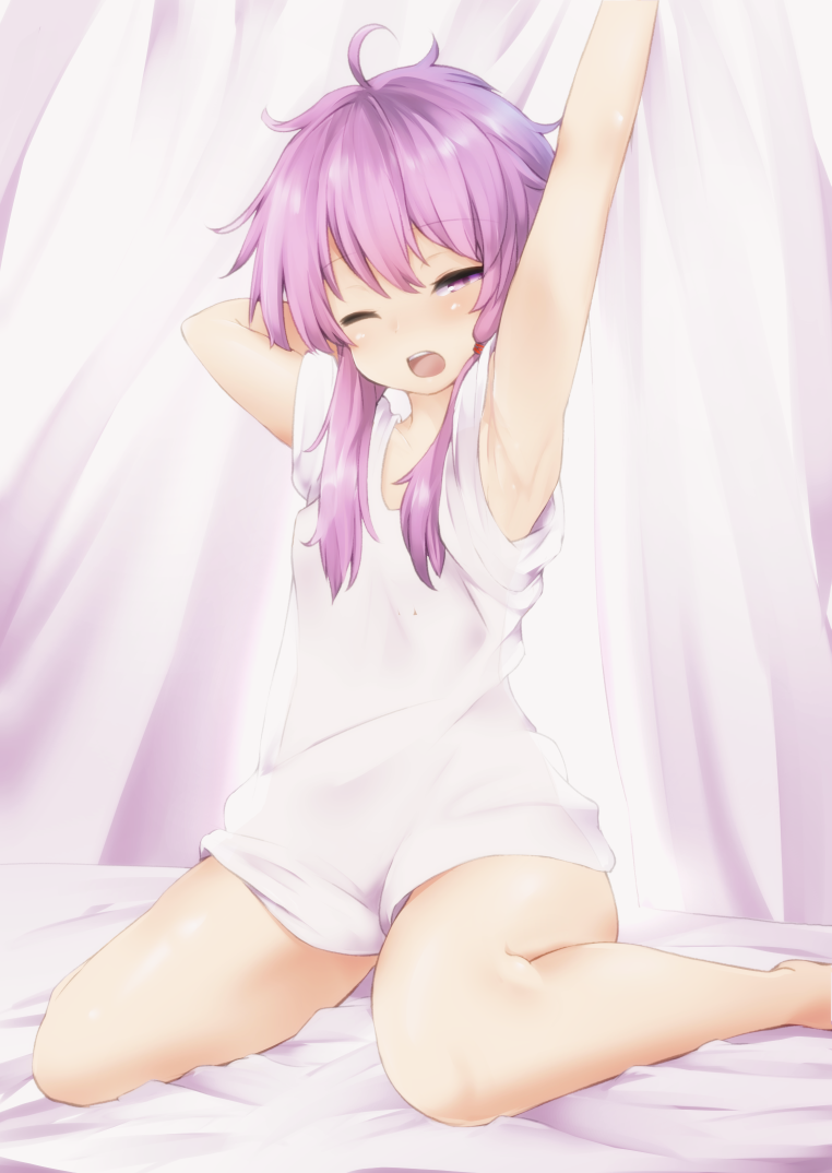 1girl ;o ahoge armpits arms_up bangs bare_legs barefoot bed_sheet blush commentary_request curtains eyebrows_visible_through_hair indoors looking_at_viewer no_pants on_bed one_eye_closed open_mouth purple_hair shirt short_hair_with_long_locks short_sleeves sidelocks sitting solo stretch violet_eyes vocaloid voiceroid waking_up wariza white_shirt yarareimu yawning yuzuki_yukari