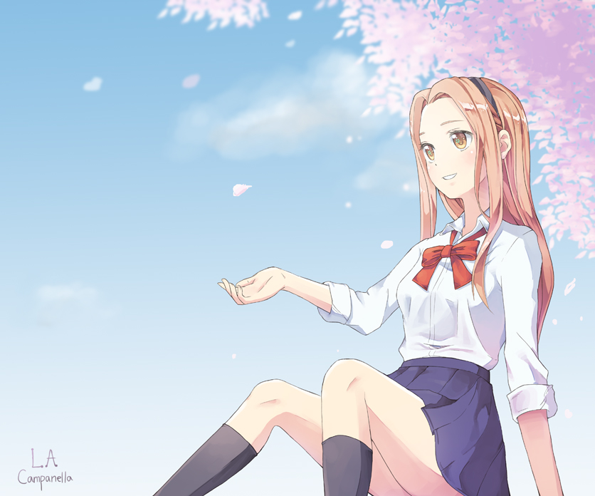 1girl artist_name black_hairband black_legwear blonde_hair blue_skirt blue_sky bow bowtie collared_shirt day digimon digimon_adventure dress_shirt hair_intakes hairband kneehighs la_campanella long_hair miniskirt outdoors parted_lips pleated_skirt red_bow red_neckwear shiny shiny_hair shirt sitting skirt sky sleeves_rolled_up solo tachikawa_mimi very_long_hair white_shirt yellow_eyes