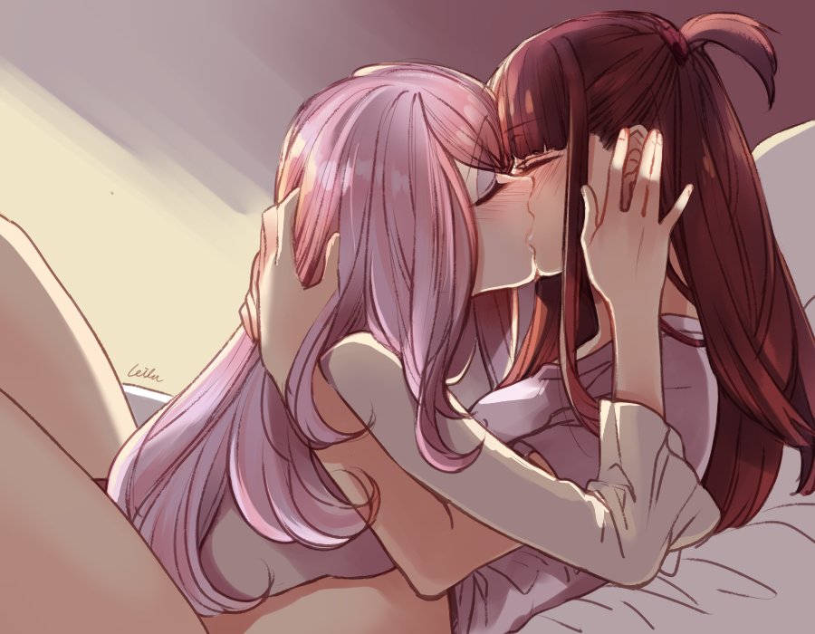 2girls artist_request bed brown_hair closed_eyes couple hand_behind_head kagari_atsuko kiss little_witch_academia long_hair lying multiple_girls pajamas purple_hair simple_background sleepwear source_request sucy_manbavaran yuri