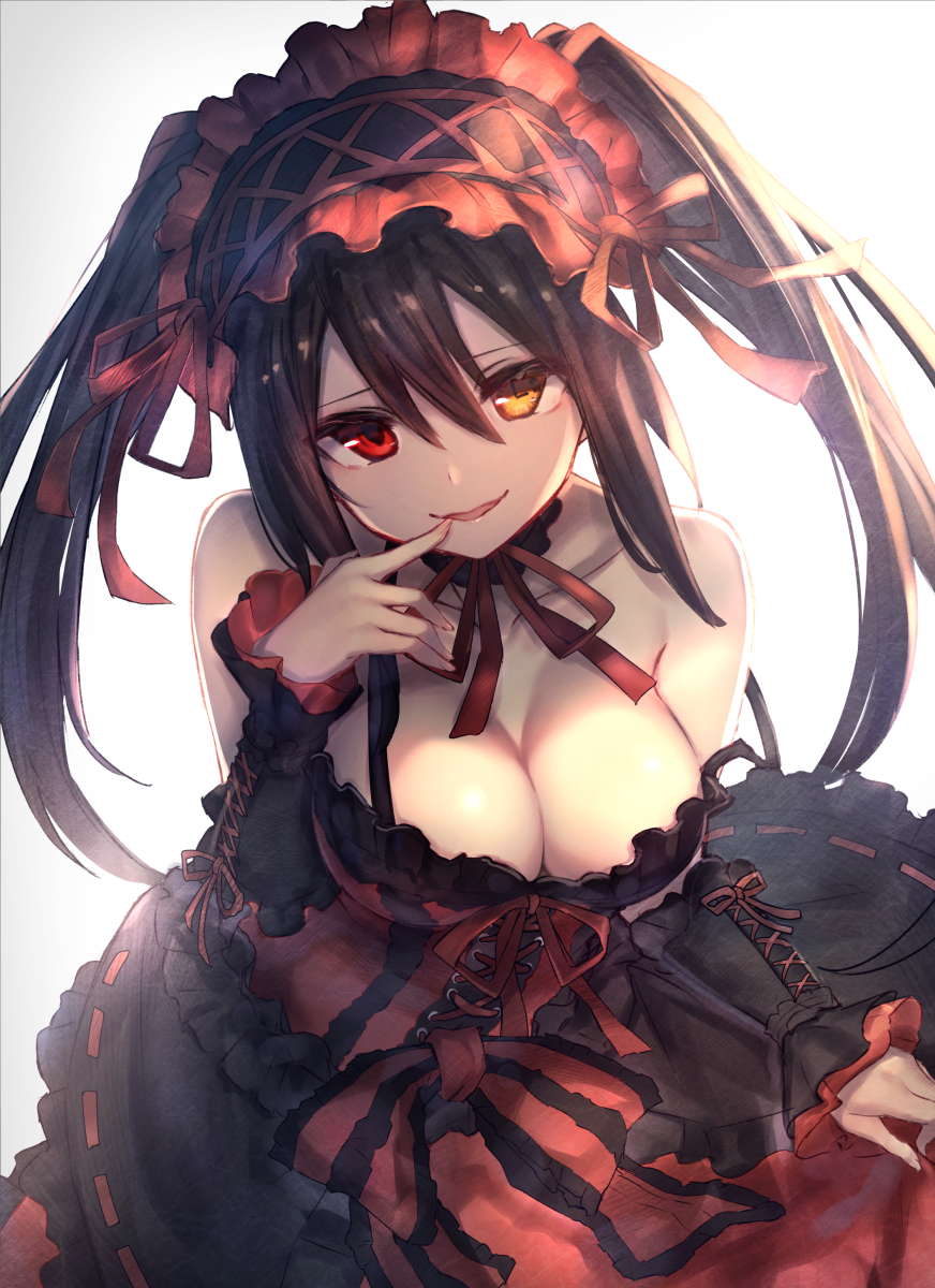 1girl bangs bare_shoulders black_dress black_hair black_hairband black_sleeves breasts brown_eyes cleavage collarbone commentary_request date_a_live detached_sleeves dress eyebrows_visible_through_hair frilled_hairband frills gradient gradient_background grey_background hair_between_eyes hairband head_tilt heterochromia highres large_breasts liebe long_hair long_sleeves parted_lips red_eyes red_ribbon ribbon sleeveless sleeveless_dress smile solo strap_slip tokisaki_kurumi twintails white_background