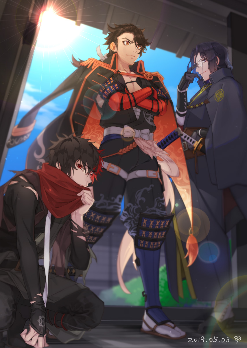 2019 3boys adjusting_eyewear armor belt black_gloves black_hair bridal_gauntlets brown_hair capelet crossed_arms dated day epaulettes glasses gloves grey_eyes highres hizen_tadahiro jacket_on_shoulders japanese_armor japanese_clothes katana kiwame_(touken_ranbu) lens_flare male_focus multicolored_hair multiple_boys mutsu-no-kami_yoshiyuki nankaitarou_chouson red_eyes redhead sandals scarf settsu_decopon sheath sheathed shoulder_armor smile sode squatting sunlight sword tabi touken_ranbu weapon yellow_eyes