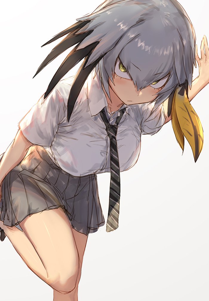 1girl against_wall alternate_costume bare_legs black_hair blonde_hair blush collared_shirt eyebrows_visible_through_hair green_eyes grey_hair grey_neckwear grey_skirt guchico hair_tie kemono_friends looking_at_viewer multicolored_hair necktie pleated_skirt school_uniform shirt shoebill_(kemono_friends) short_hair short_sleeves skirt solo standing standing_on_one_leg striped striped_neckwear white_shirt