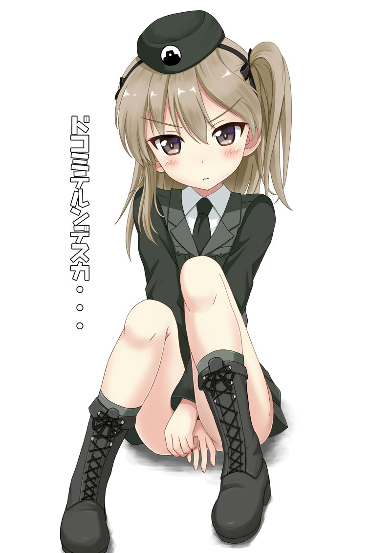 1girl bangs beret between_legs black_bow black_footwear black_hairband black_headwear black_jacket black_neckwear black_skirt blush boots bow brown_eyes brown_hair closed_mouth collared_shirt cross-laced_footwear eyebrows_visible_through_hair fingernails flipper girls_und_panzer green_legwear hair_between_eyes hair_bow hairband hand_between_legs hat jacket kneehighs lace-up_boots long_hair long_sleeves military military_uniform mini_hat necktie one_side_up pleated_skirt selection_university_military_uniform shimada_arisu shirt sitting skirt solo translated uniform v-shaped_eyebrows white_background white_shirt