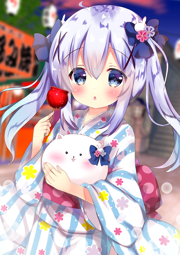 1girl angora_rabbit animal bangs blue_bow blue_eyes blue_hair blurry blurry_background blush bow bunny_hair_ornament candy_apple chestnut_mouth commentary_request depth_of_field eyebrows_visible_through_hair fingernails floral_print food gochuumon_wa_usagi_desu_ka? hair_between_eyes hair_bow hair_ornament holding holding_animal holding_food japanese_clothes kafuu_chino kimono long_hair long_sleeves looking_at_viewer night night_sky obi outdoors parted_lips print_kimono rabbit rikatan sash sky stairs stall striped tippy_(gochiusa) twintails vertical-striped_kimono vertical_stripes white_kimono wide_sleeves