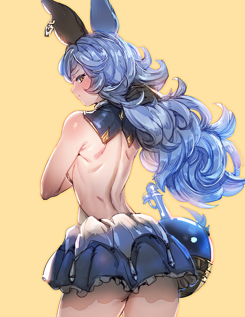 1girl animal_ears ass backless_outfit bare_back bare_shoulders black_gloves blue_hair blue_skirt bow_(bhp) breasts commentary_request erune ferry_(granblue_fantasy) from_behind gloves granblue_fantasy jewelry long_hair looking_at_viewer looking_back rabbit_ears shiny shiny_hair shiny_skin sideboob simple_background single_earring skirt small_breasts solo standing wavy_hair yellow_background yellow_eyes