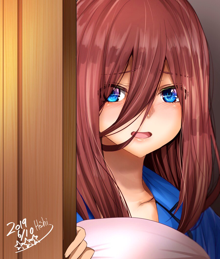 1girl bangs blue_eyes blush brown_hair commentary_request door doorway eyebrows_visible_through_hair go-toubun_no_hanayome hair_between_eyes hoshi_san_3 looking_at_viewer medium_hair nakano_miku open_mouth opening_door pajamas pillow sleepwear