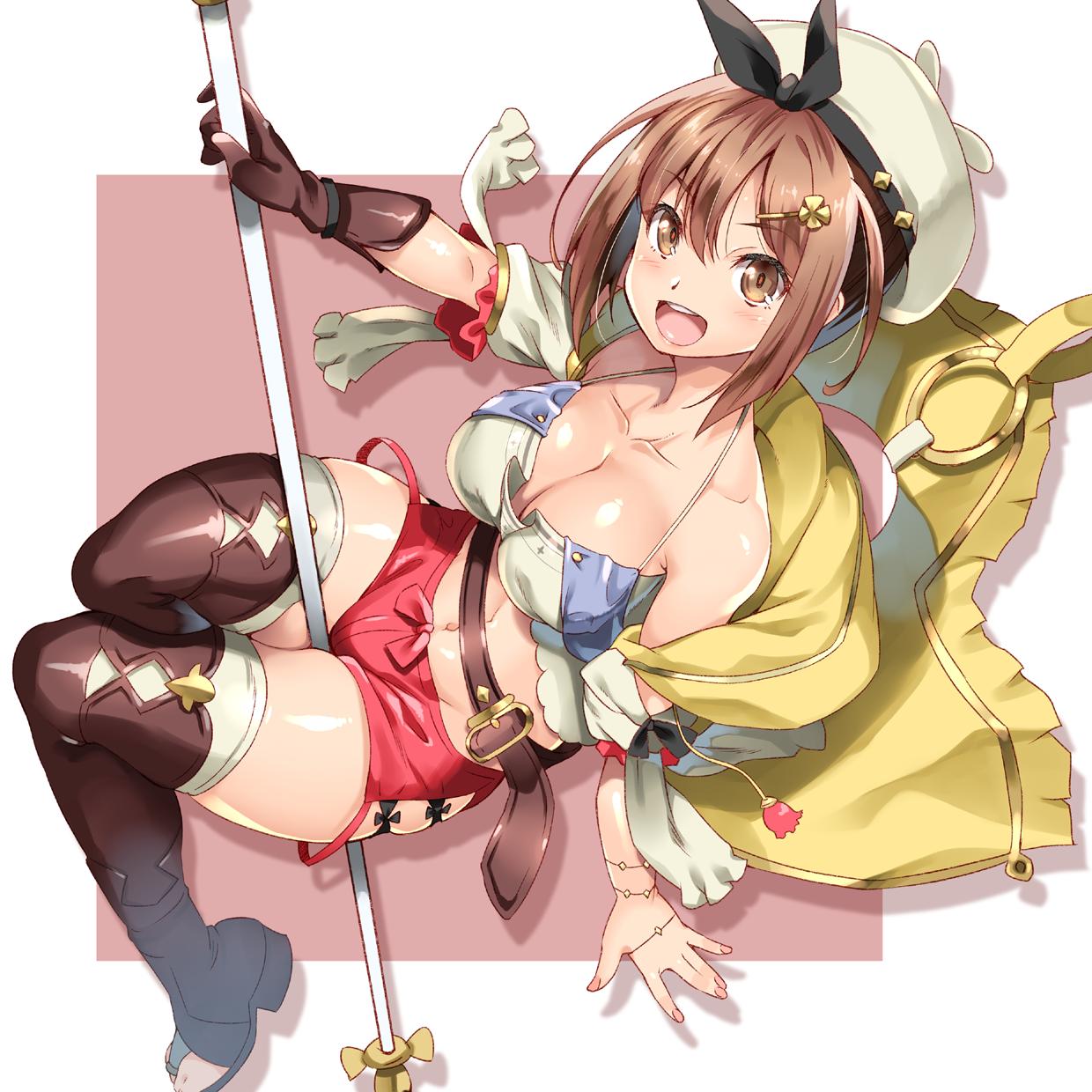 1girl atelier_(series) atelier_ryza belt boots breasts brown_eyes brown_gloves brown_hair commentary_request gloves hair_ornament hairclip hat highres jewelry looking_at_viewer necklace open_mouth red_shorts reisalin_stout shinozuka_atsuto short_shorts shorts solo thigh-highs thighs toeless_boots